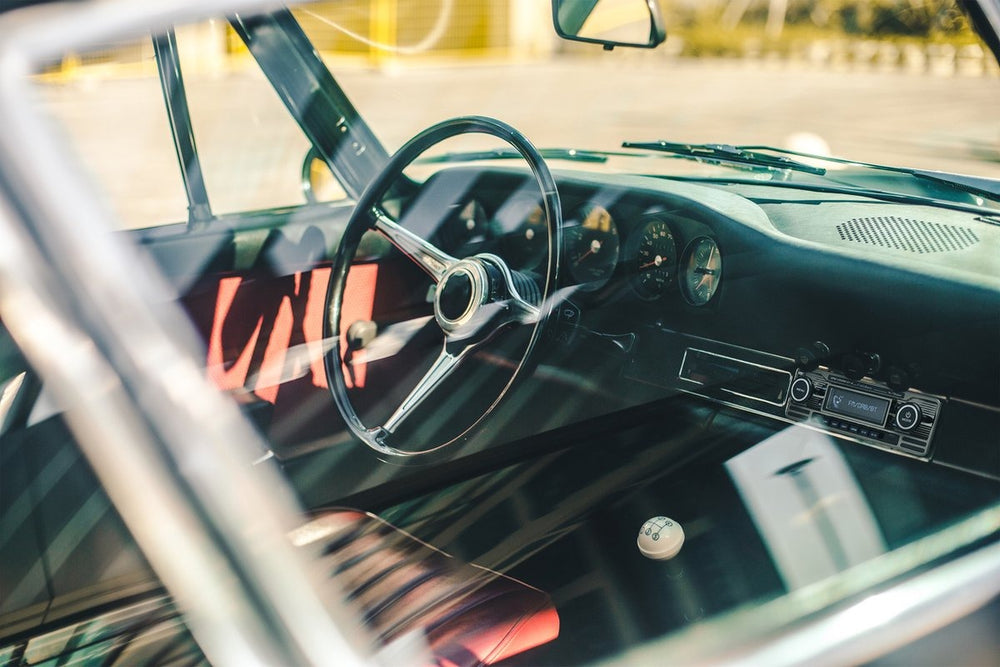 Caliber Autoradio - Bluetooth - USB, SD, AUX, FM - DAB+ - Handsfree bellen - 1 DIN - Retro Oldtimer Look