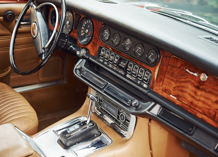 Caliber Autoradio - Bluetooth - USB, SD, AUX, FM - DAB+ - Handsfree bellen - 1 DIN - Retro Oldtimer Look